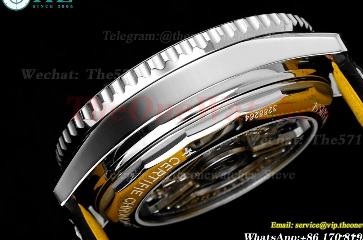 LE Asian BLSF Chronograph Navitimer SS B01 Stk White B01 0204